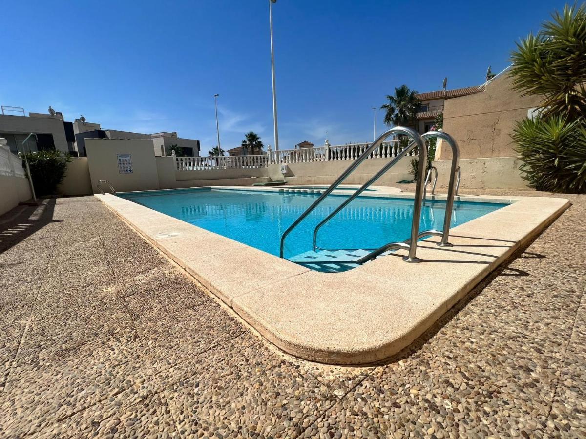 Apartment Elaine La Zenia Orihuela Exterior foto